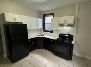 1103 Grove St #D, Irvington, NJ 07111