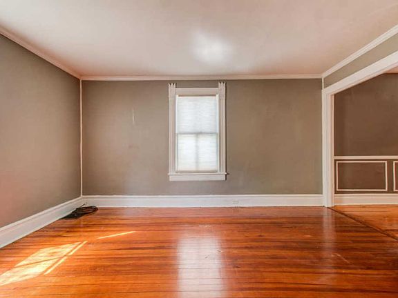 5th image of 116 Cedar Ave