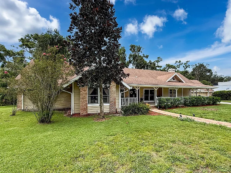 1055 Riverside Ridge Rd — Photo 6