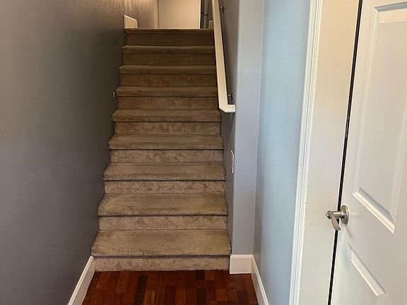 2nd image of 3604 NE 80th St