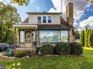 537 Mount Pleasant Rd, Fayetteville, PA 17222