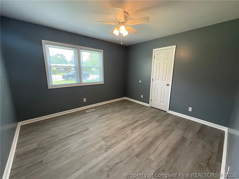 1422 Grandview Dr — Photo 9