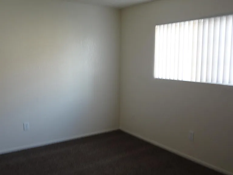 225 W Santa Barbara St #C — Photo 9