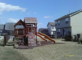 3101 Almond Ln, McHenry, IL 60051
