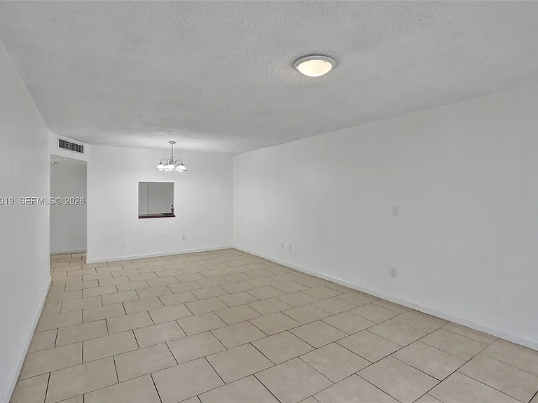 1601 NE 191st St #B112 — Photo 13