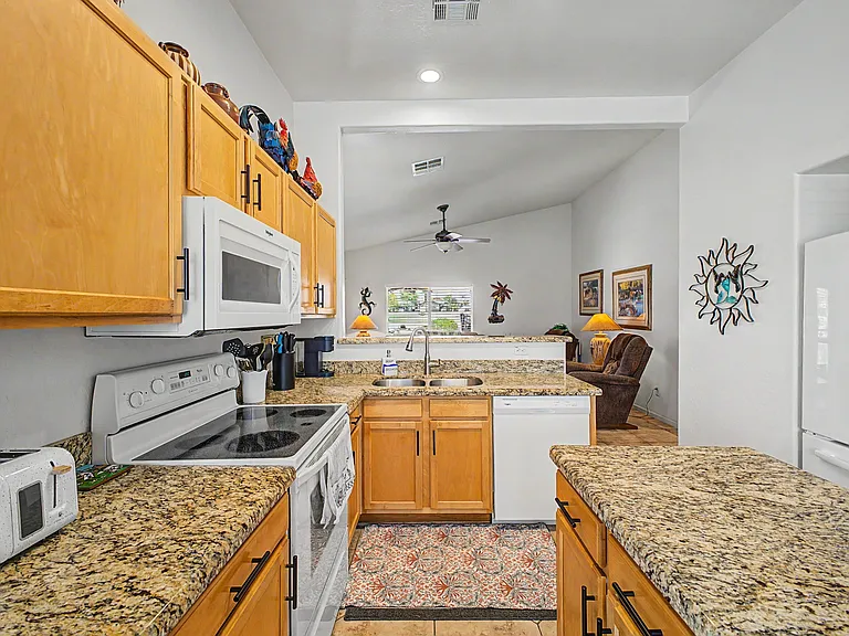 23086 W Arrow Dr — Photo 20