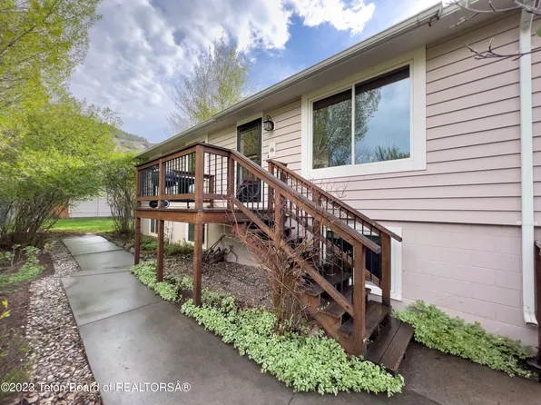 530 E Simpson Ave, Jackson, WY 83001