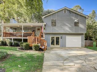 151 Quail Hollow Dr, Dallas, GA 30157