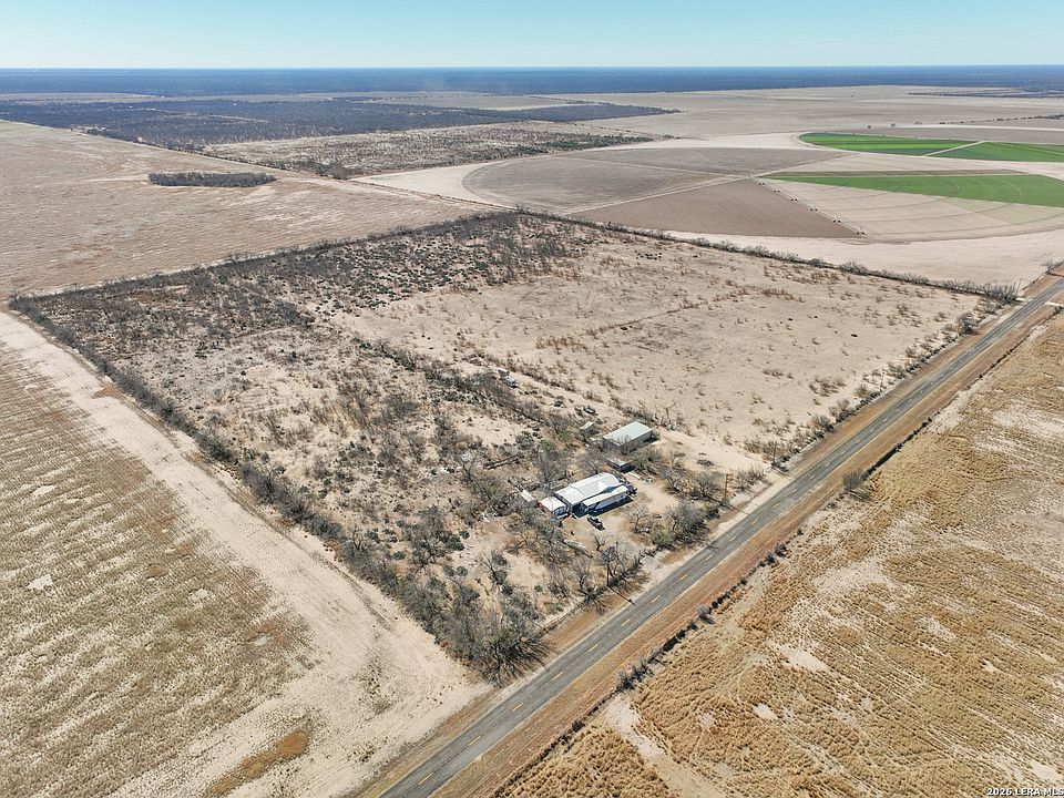1st image of 793 Fm 1986