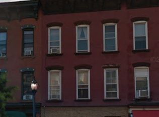 914 Washington St #2, Hoboken, NJ 07030