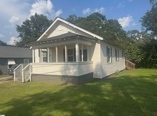 18 8th Ave, Greenville, SC 29611