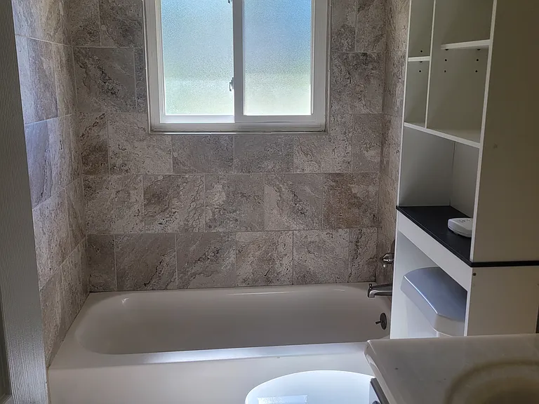 7503 Primrose Dr — Photo 5