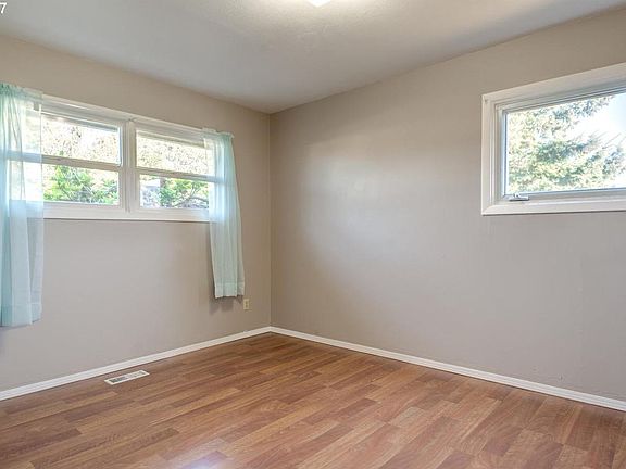 4th image of 2210 General Anderson Ave