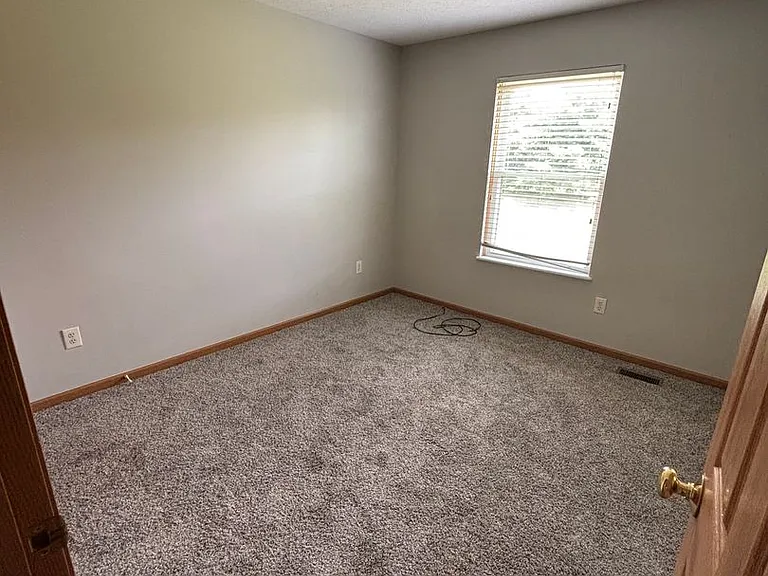 544 Sycamore Creek St — Photo 21
