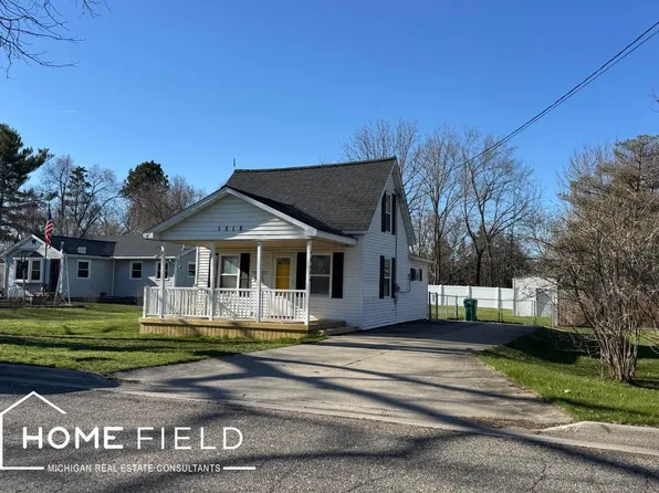 1518 Freeman St, Owosso, MI 48867