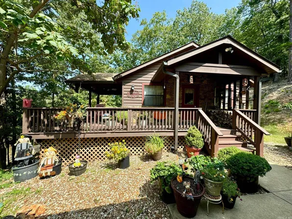 45 Overlook Dr, Melbourne, AR 72556