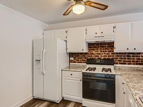 5th image of 2167 Wildwood Ct
