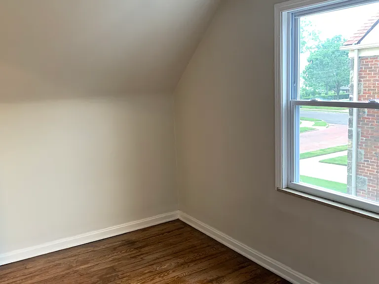 17909 Maplecliff Rd — Photo 18