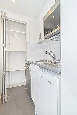 Rented by Living New York | media 13