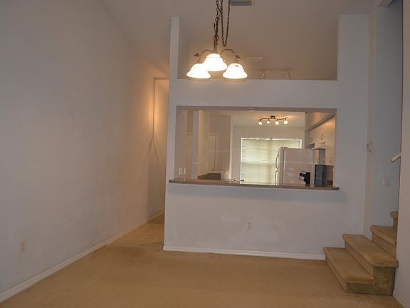 3rd image of 1027 Grand Hickory Cir