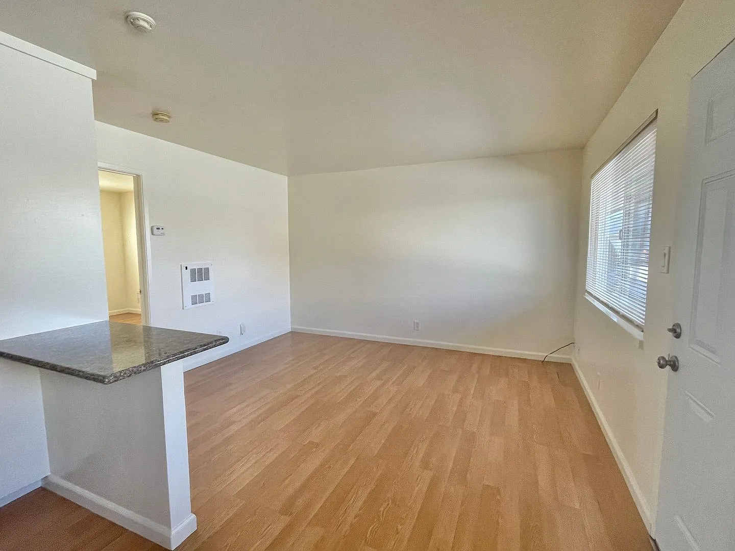 515 South E Creekside Apartments — Photo 2