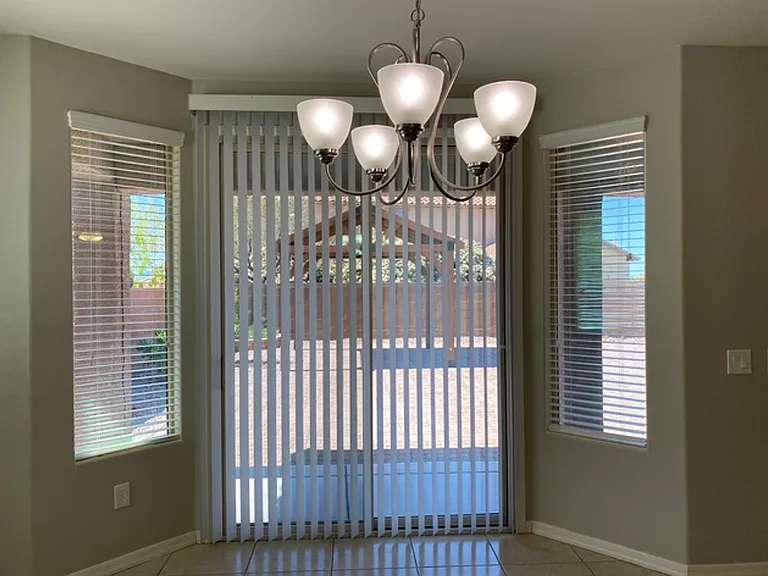 3411 W Tailfeather Dr — Photo 18