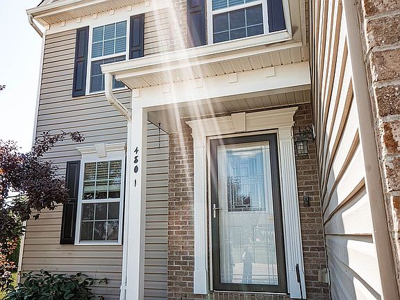 4th image of 4801 Springwood Ct