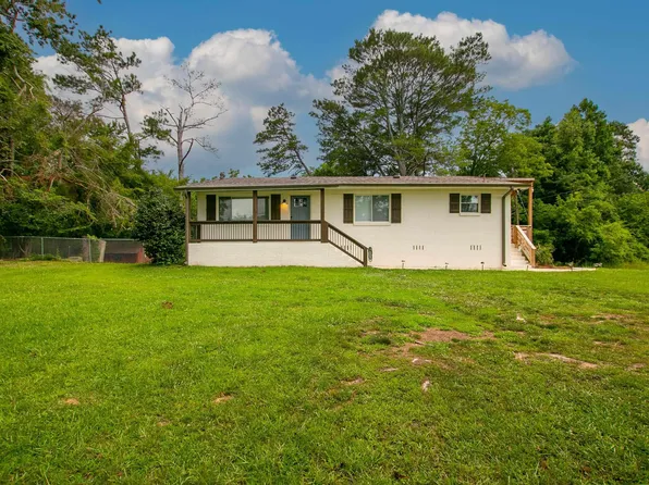 35 Massey Rd, Locust Fork, AL 35097