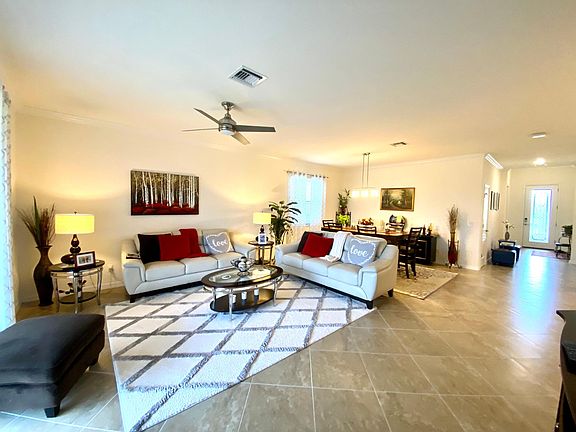 3rd image of 4373 Madagascar Palm Way