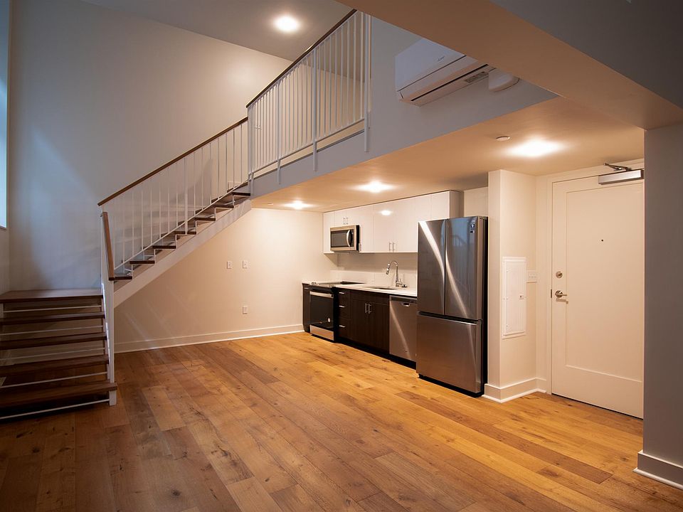 1st image of 731 Penn Ave #753e9da98