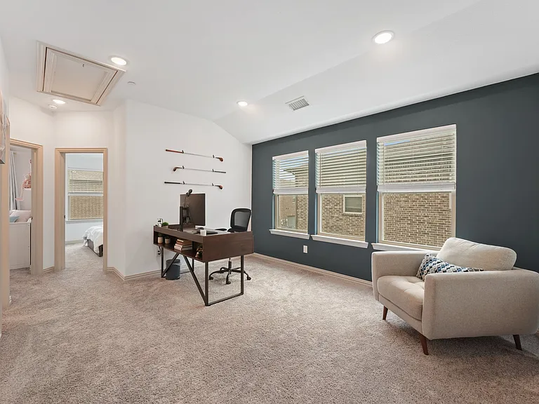 6028 Silverado Trl — Photo 10