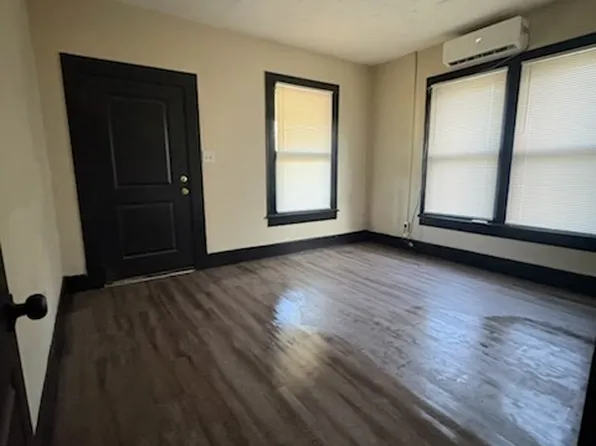 7829 Chase St, Houston, TX 77093