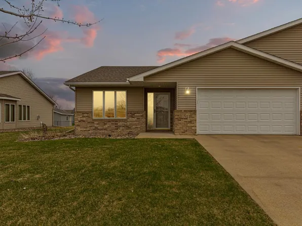 732 Escalade Ln SE, Owatonna, MN 55060