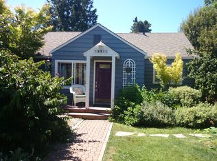 9911 37th Ave SW, Seattle, WA 98126