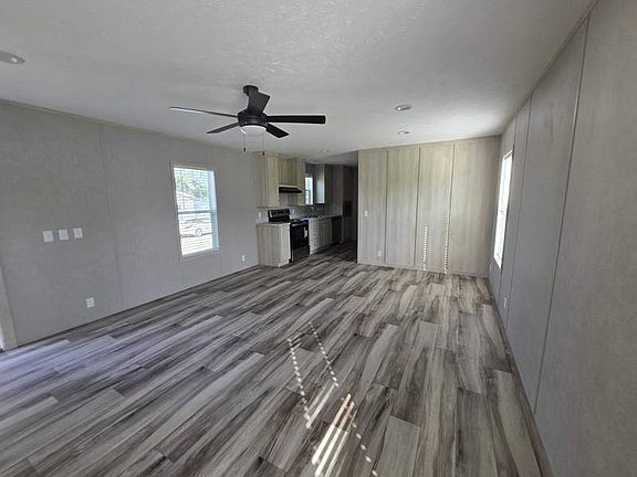 4th image of 200 Whittington Dr #125