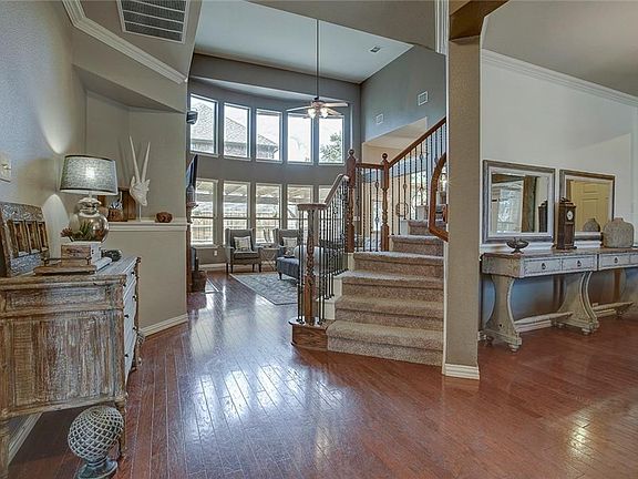 3rd image of 4700 Christopher Ct
