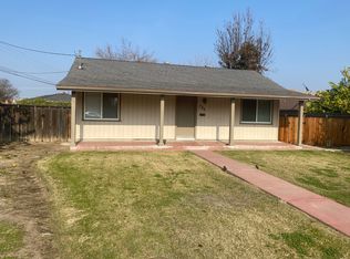 730 W D St, Lemoore, CA 93245