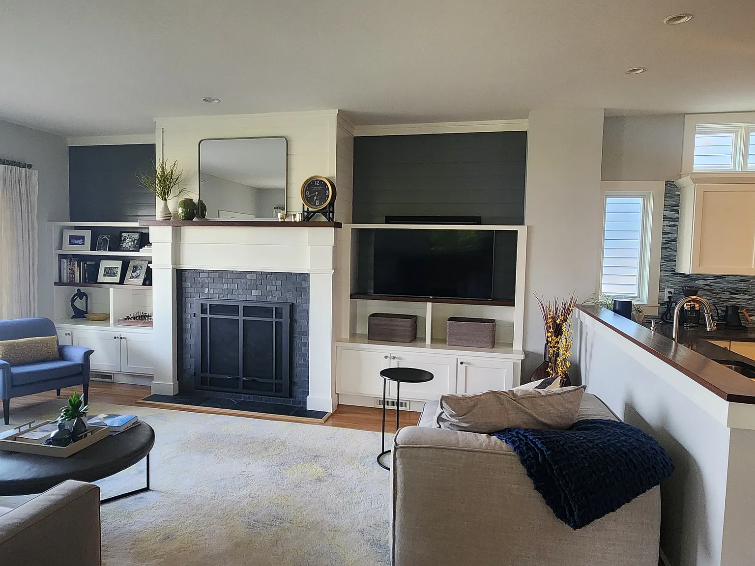 4 bed, 2900 sqft, $5,400 — Photo 4