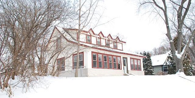 1st image of 605 Kingston Ave