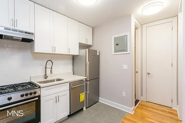 Rented by MNS Marketing | media 3