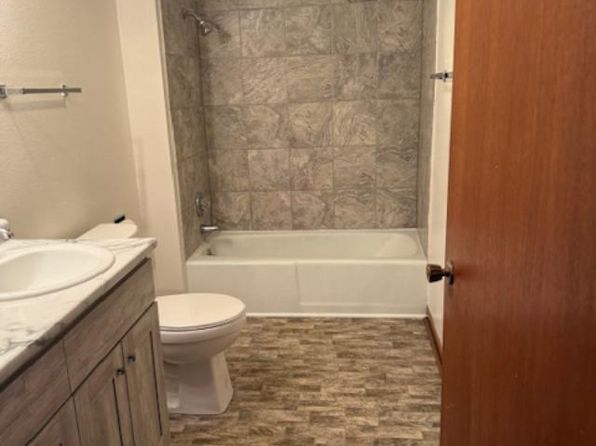 108 Westwood Dr #102