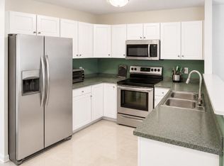 1710 Shoreside Cir, Wellington, FL 33414