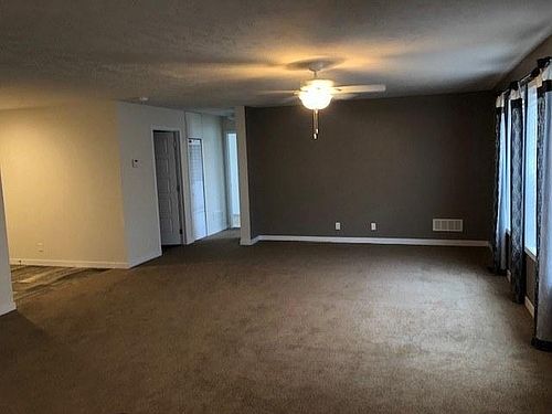 2nd image of 4339 Belgrave St