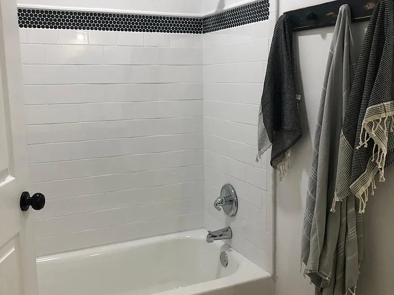 1225 York Rd NE — Photo 13