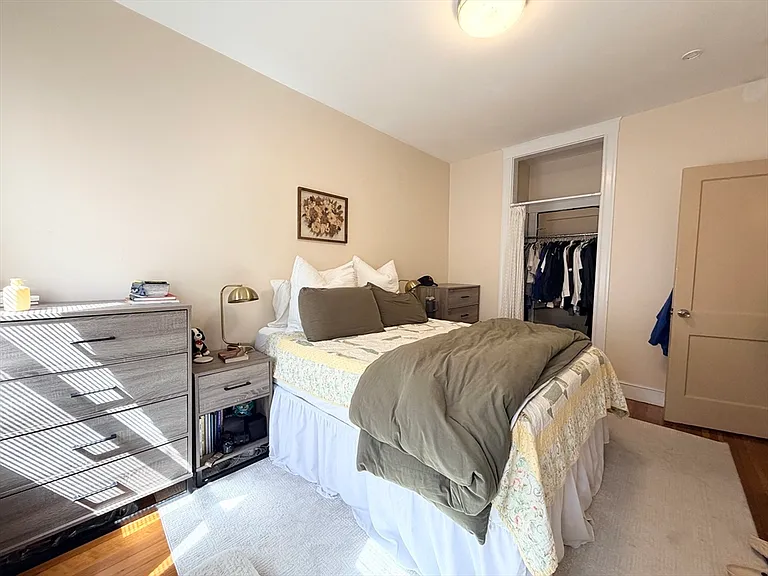 316 Summit Ave #5 — Photo 8
