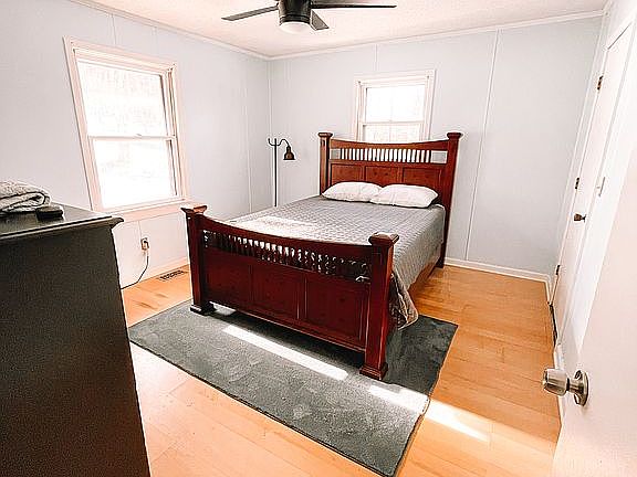 5th image of 766 Tanglewood Dr