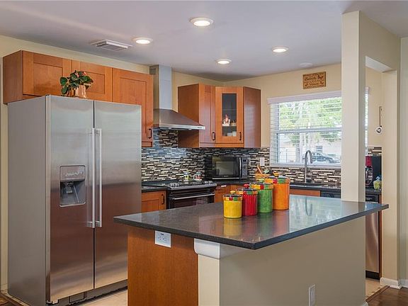 3rd image of 10022 Santiago Ct