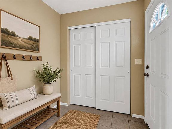 5th image of 421 Indiangrass Loop