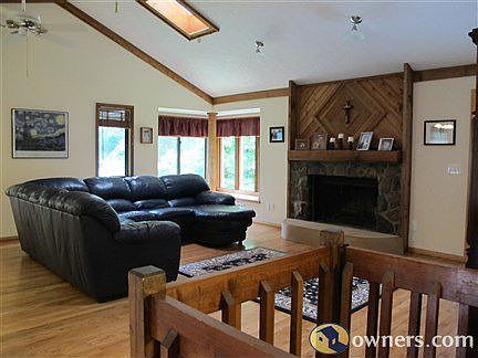 Second view of Great Room - cozy window seating