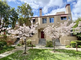 218 Commons Ln, Foster City, CA 94404